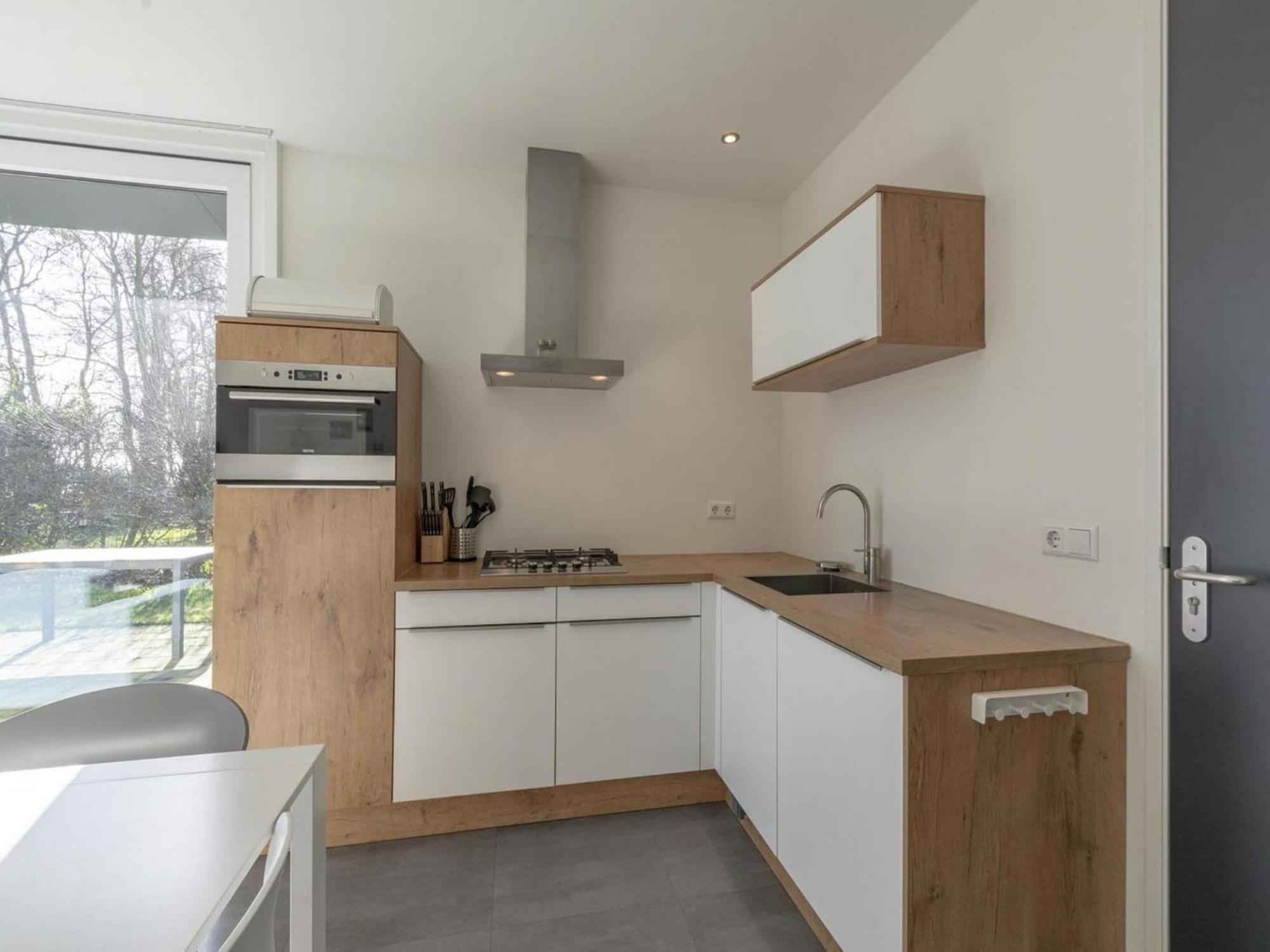 Beautiful Holiday Home With Spacious Garden Sint Maartensvlotbrug Esterno foto