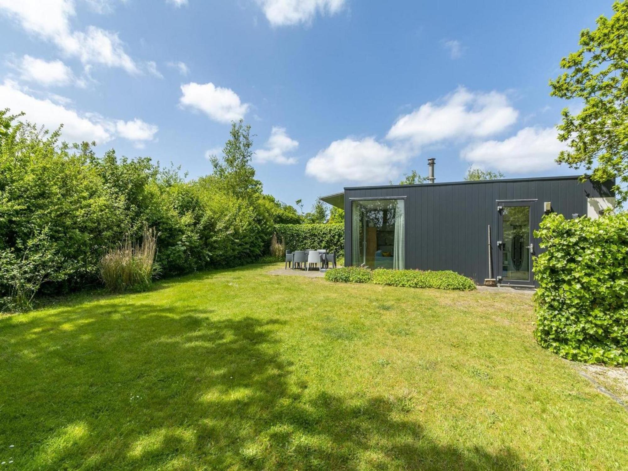 Beautiful Holiday Home With Spacious Garden Sint Maartensvlotbrug Esterno foto